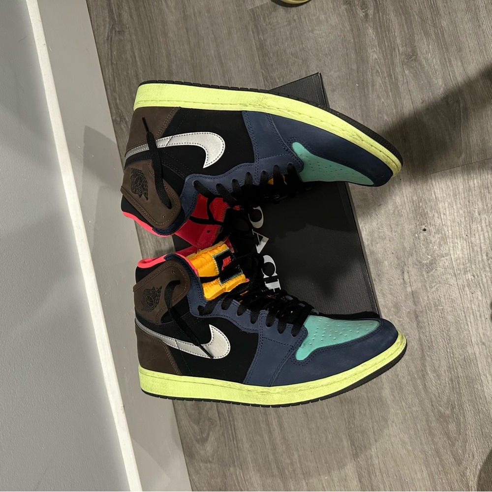 Nike Jordan 1 Bio Hack Multicolor High-Top Sneakers - Picture 5 of 11